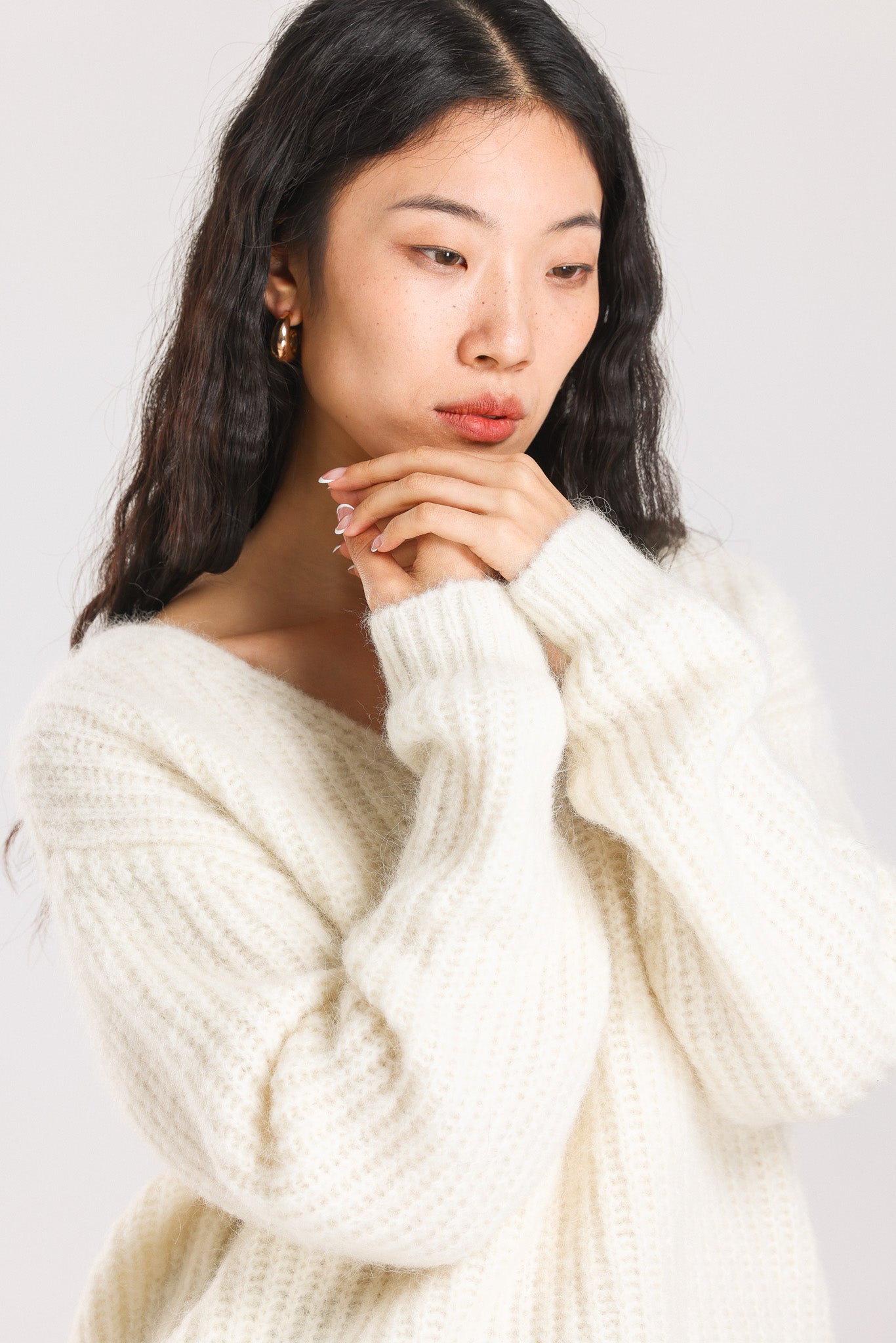 Immy V-neck Basic Alpaca wool  Knit Jumper - White