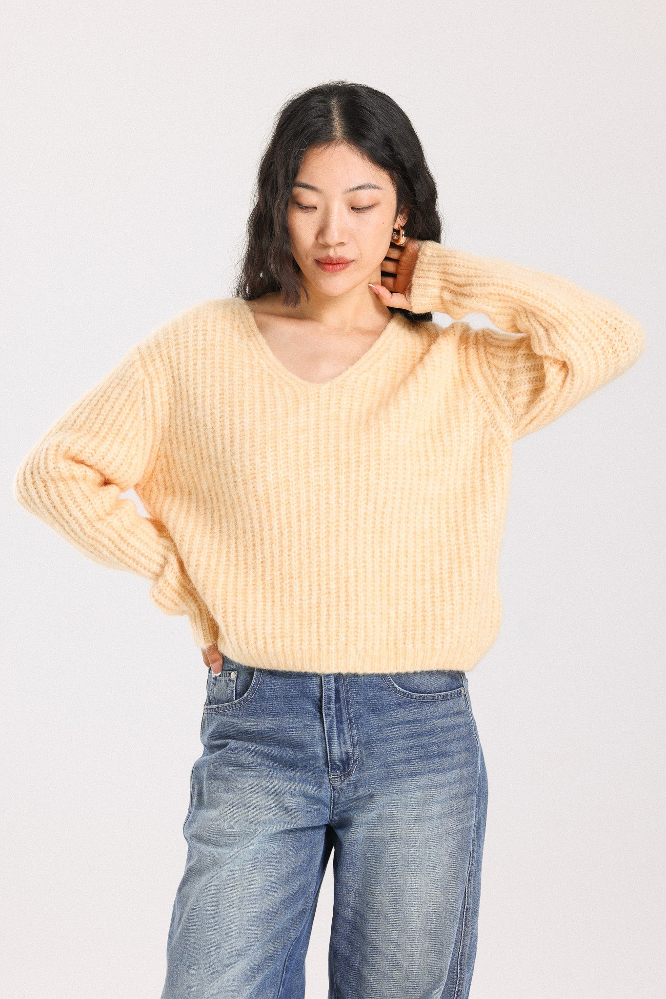 Immy V-neck Basic Alpaca Wool Knit Jumper - Yellow