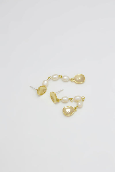 Aithne Asymmetric Long Pearl Drop Earrings