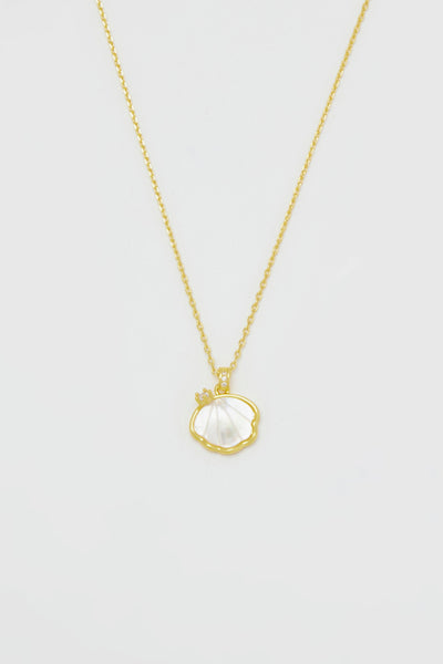 Dream Mother of Pearl Shell Gold Necklace