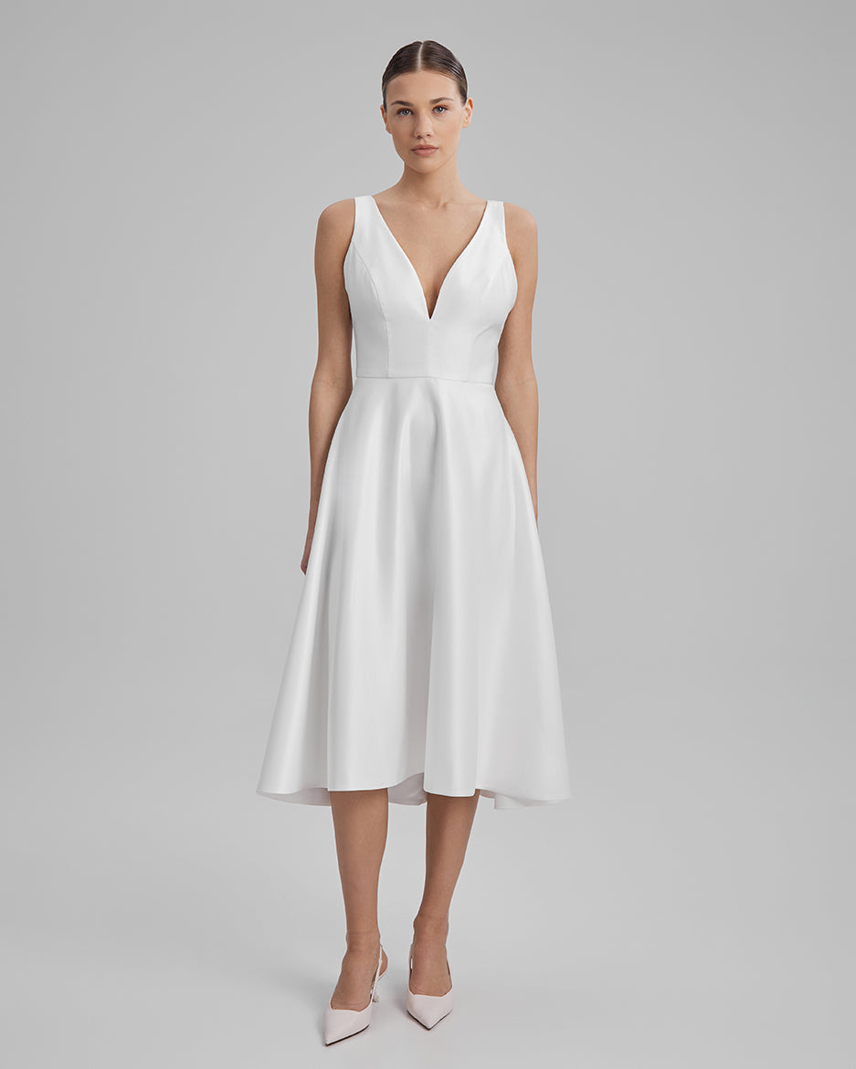 CORA DRESS | V neck midi in white