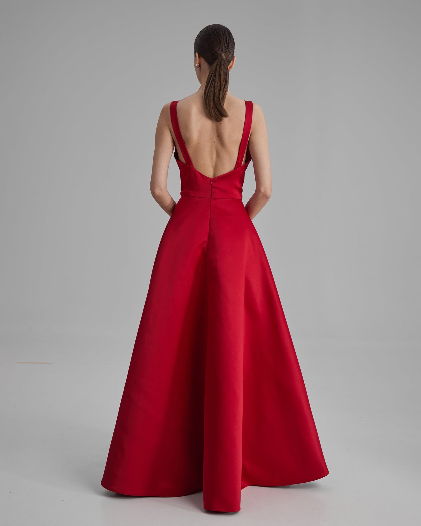 NOA DRESS | square neckline maxi in red