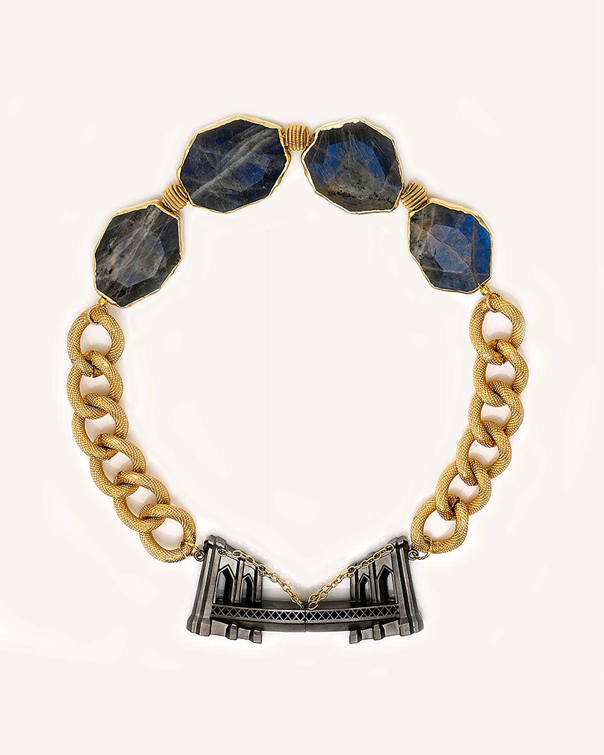 THE GOTHAM NIGHTS NECKLACE