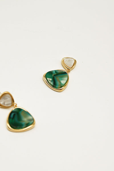 Ada Diamond Shape Green Resin Earrings