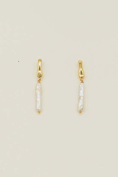 Baroque Pearl One  line drop Gold Earrings