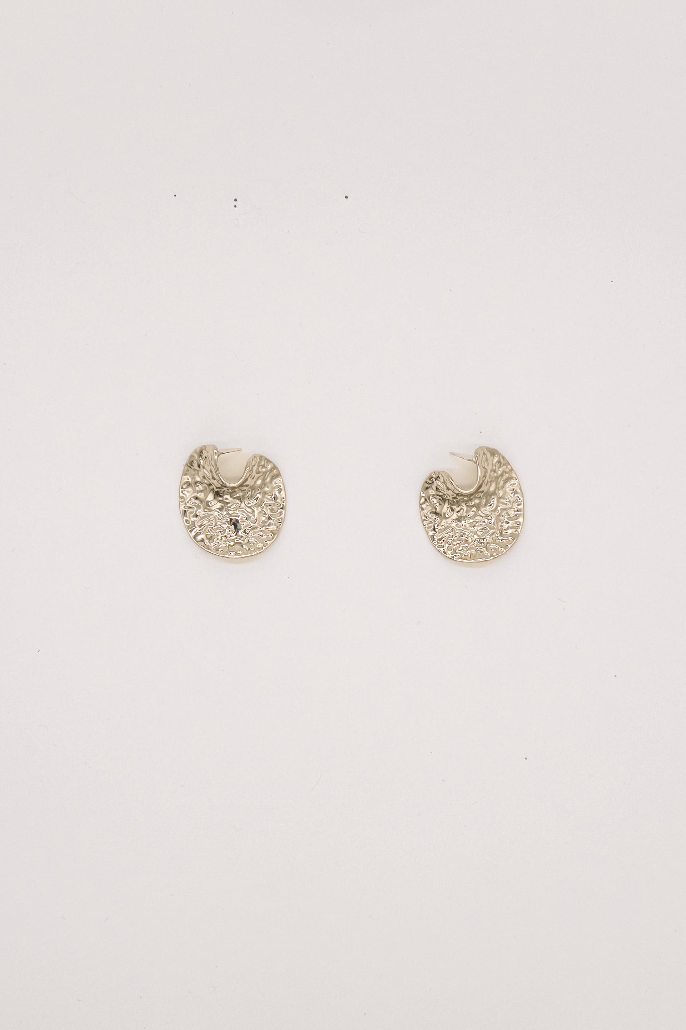 Leaf with dots detail Earrings