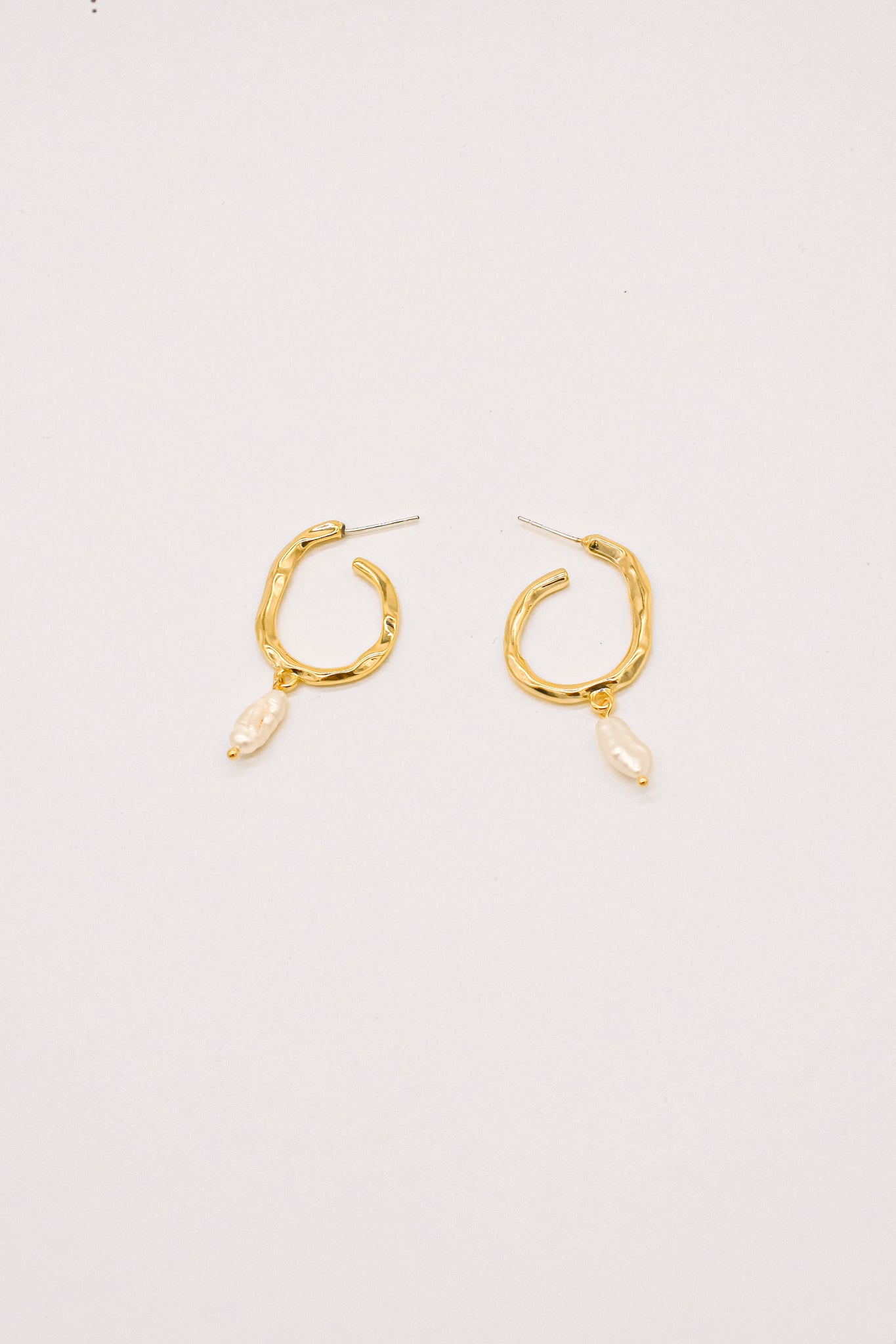 Baroque Pearl Gold Hoop Gold Earrings