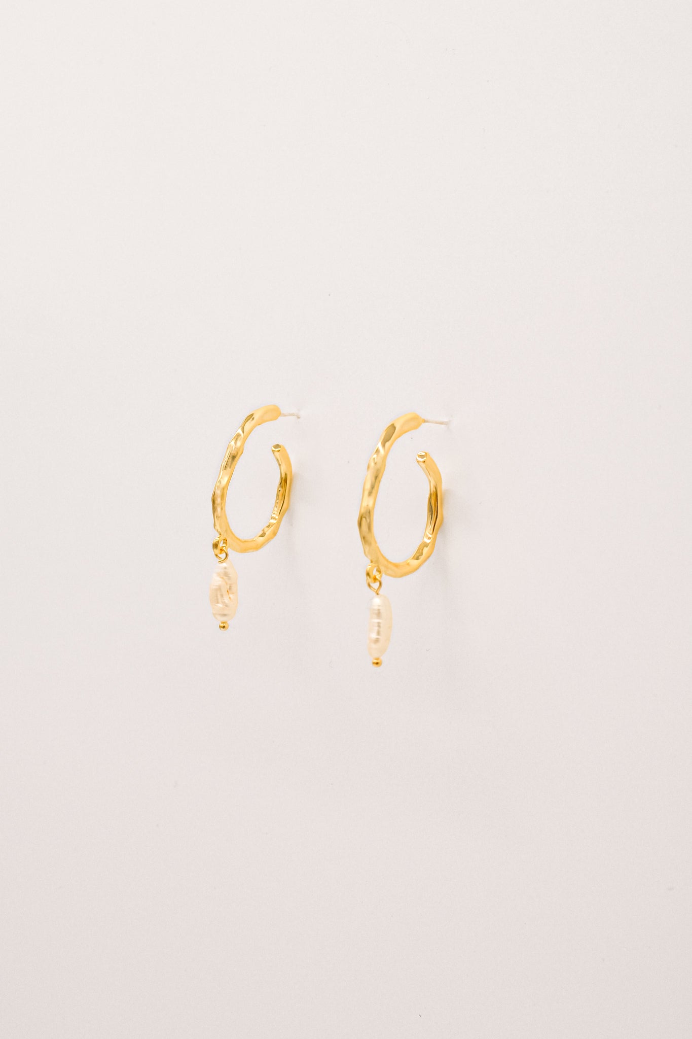 Baroque Pearl Gold Hoop Gold Earrings