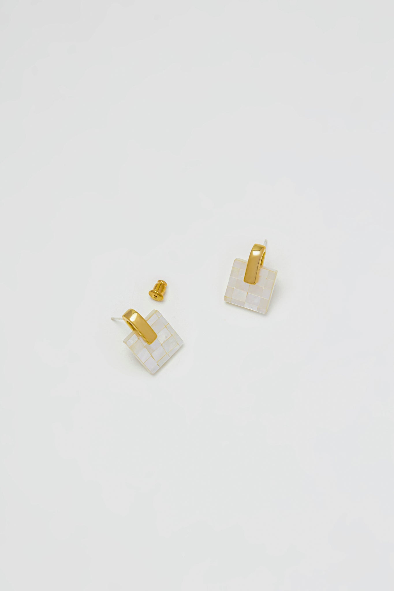 Mother of Pearl Square Stud Earrings