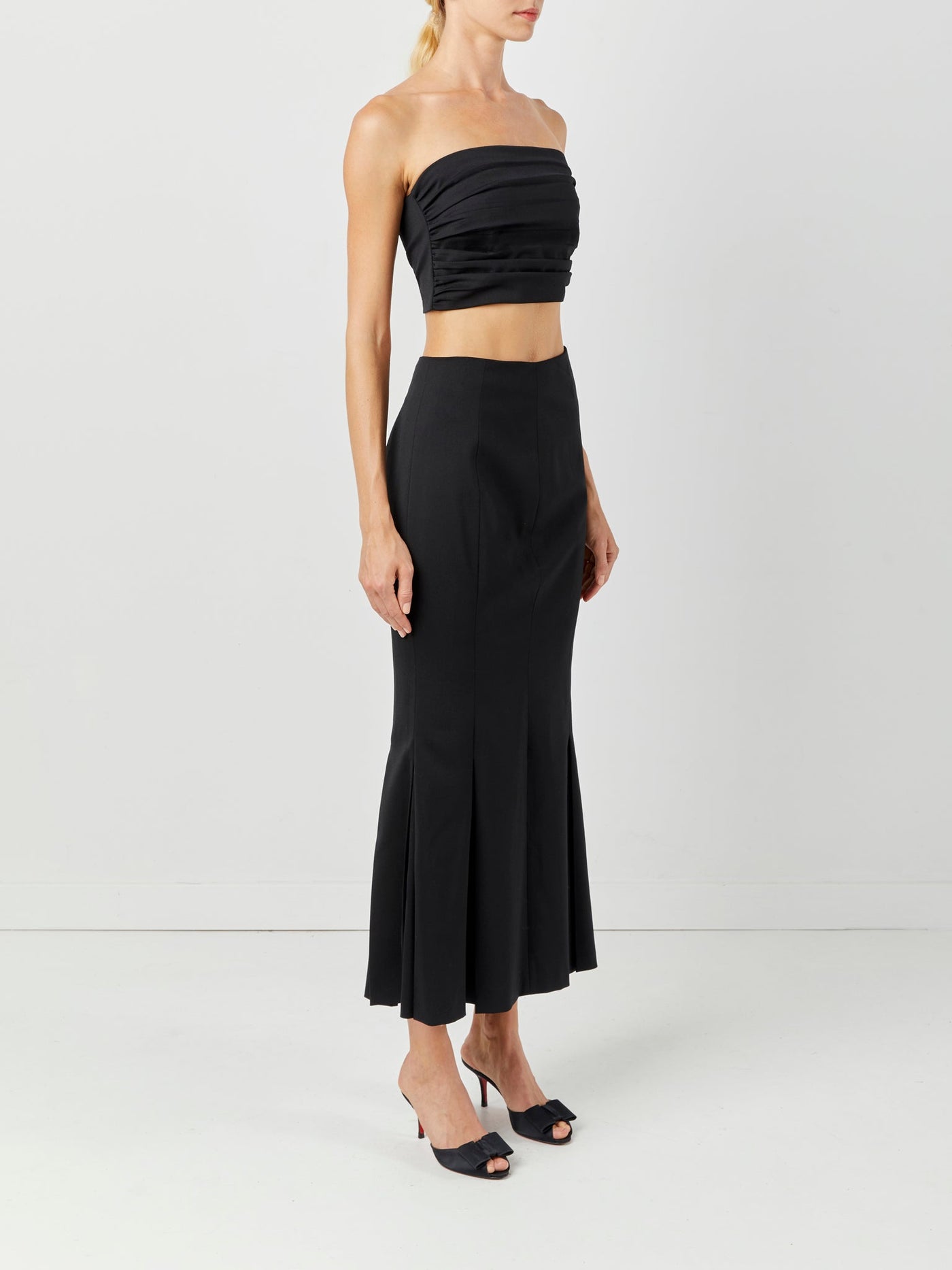 Black Pleated Mermaid Skirt Side