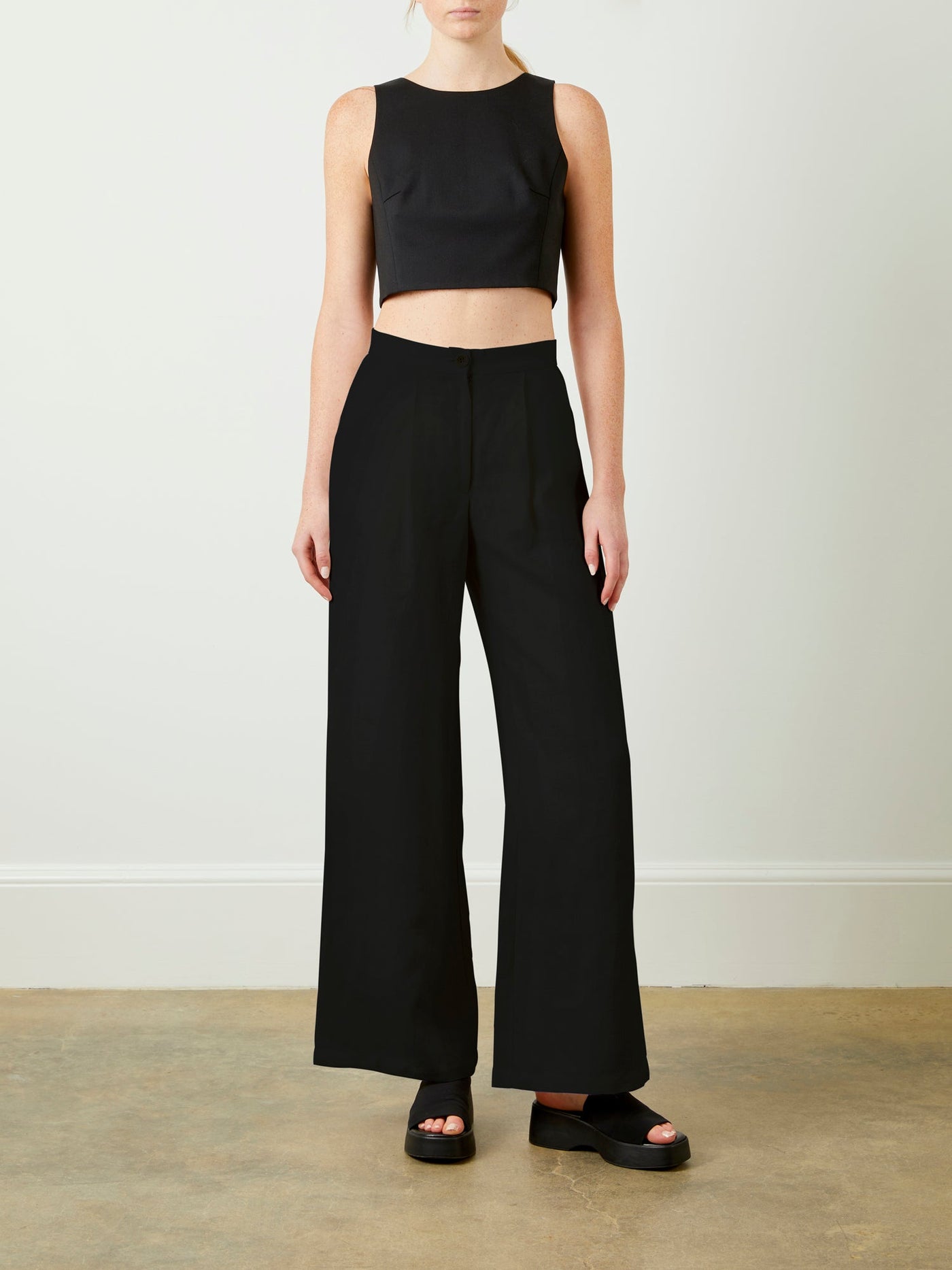 Wide Leg Linen Trouser