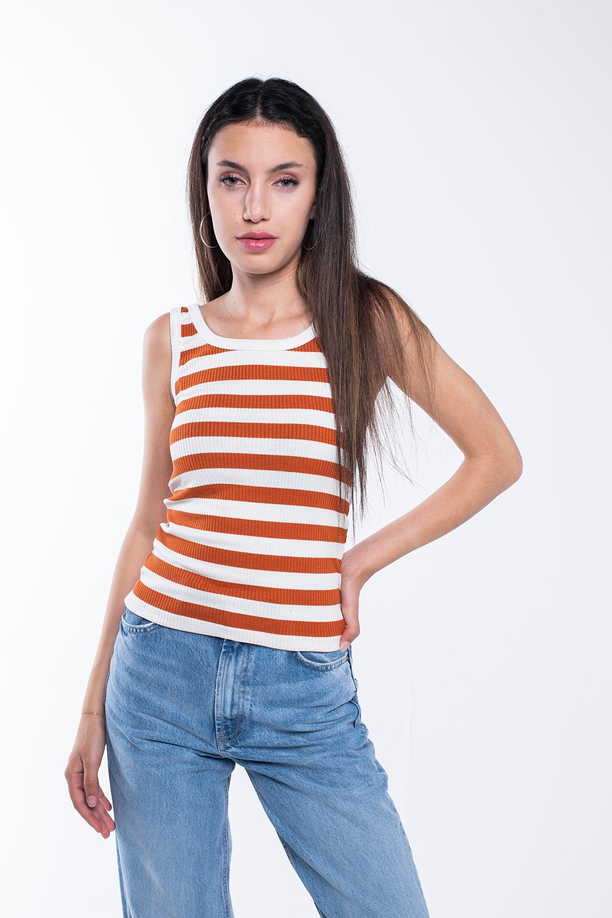 Striped-vest-dark-orange-4