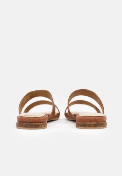 Capri  - Sandals - Canela