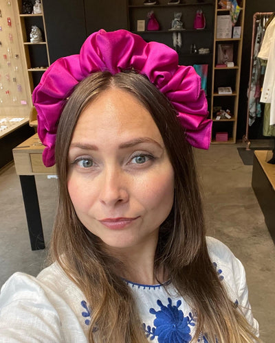 Iris fuchsia satin headband