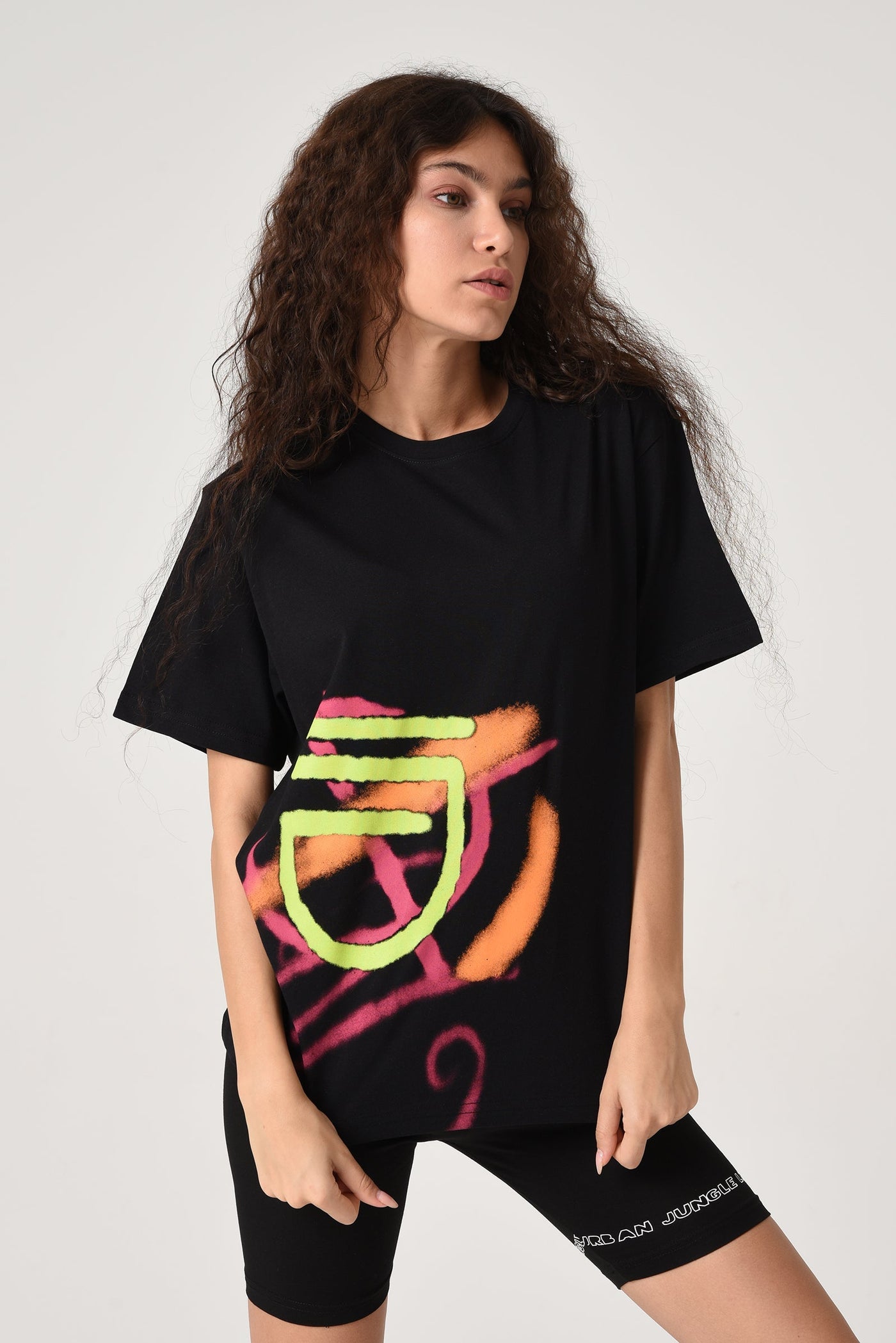 Oversized Spray Tee Black