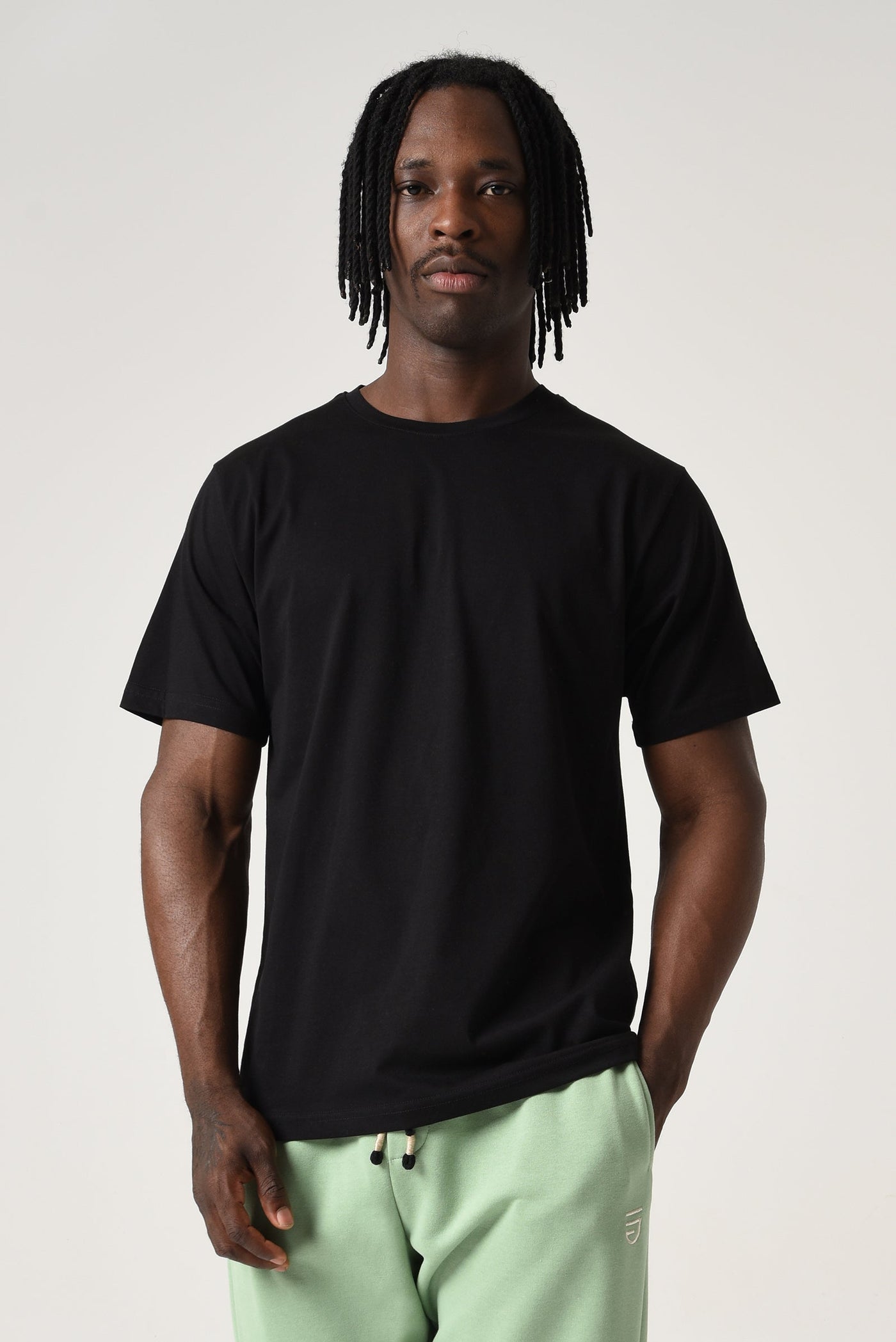 Basic Fit Tee Black