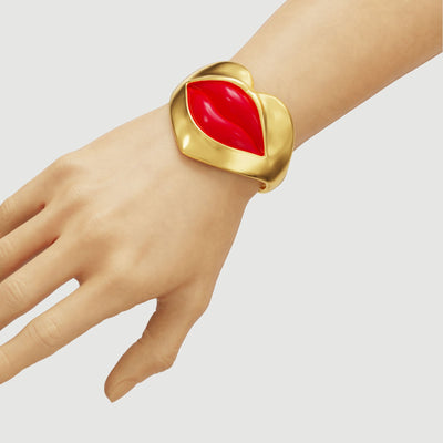 Love Lips Rouge Cuff