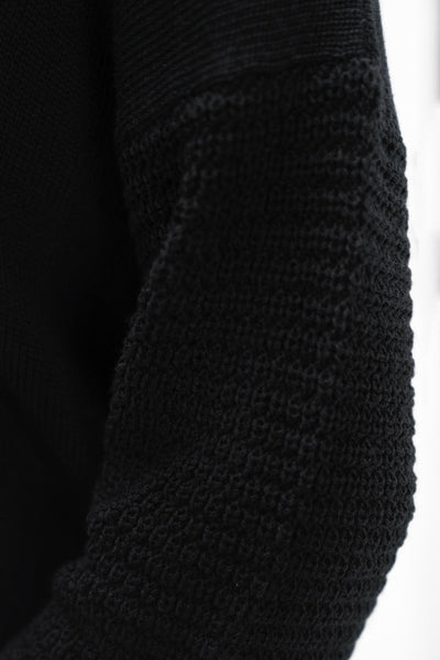 Nagano  - V-Neck Sweater - Licorice