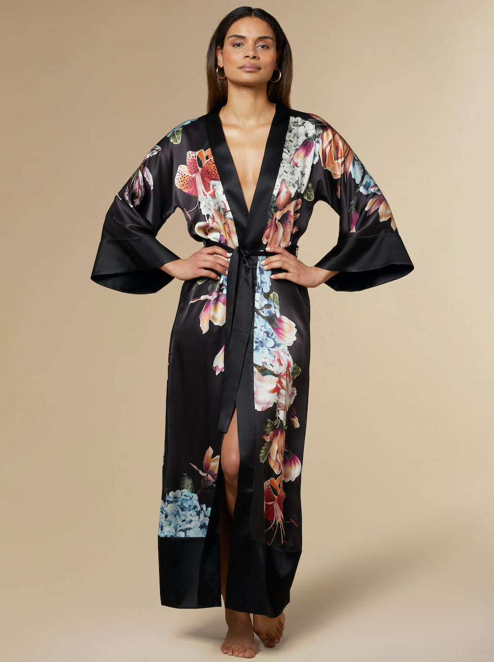 Stella Silk Kimono Robe Black